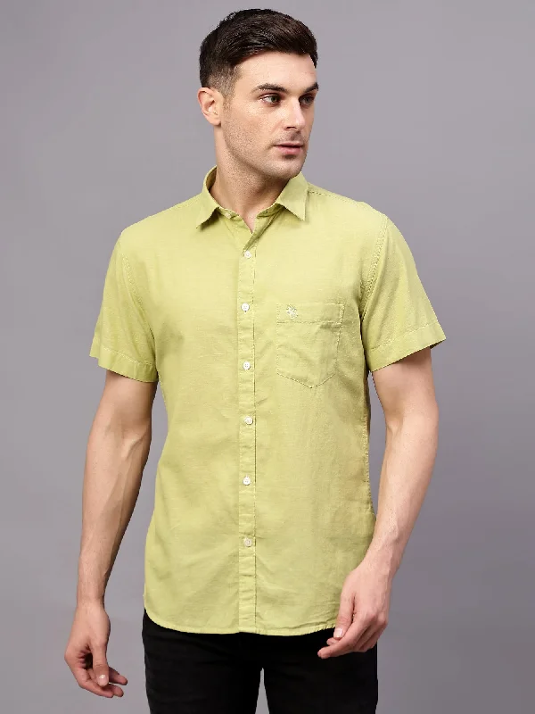 Men's Bold-Color Shirts for a Statement PieceMen's Light Green Casual Plain Half sleeve Shirt Men's Bold-Color Shirts for a Statement PieceMen's Light Green Casual Plain Half sleeve Shirt