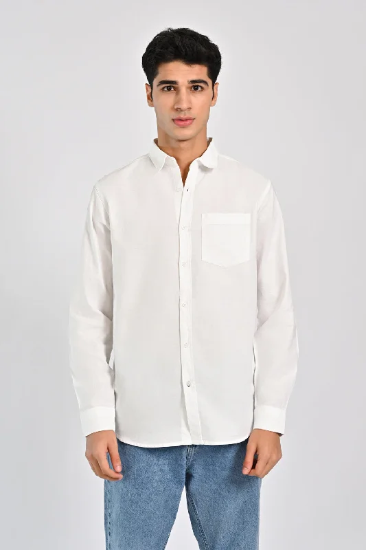 Men's V-Neck T-Shirts for a Flattering ShapeBUTTON DOWN OXFORD SHIRT