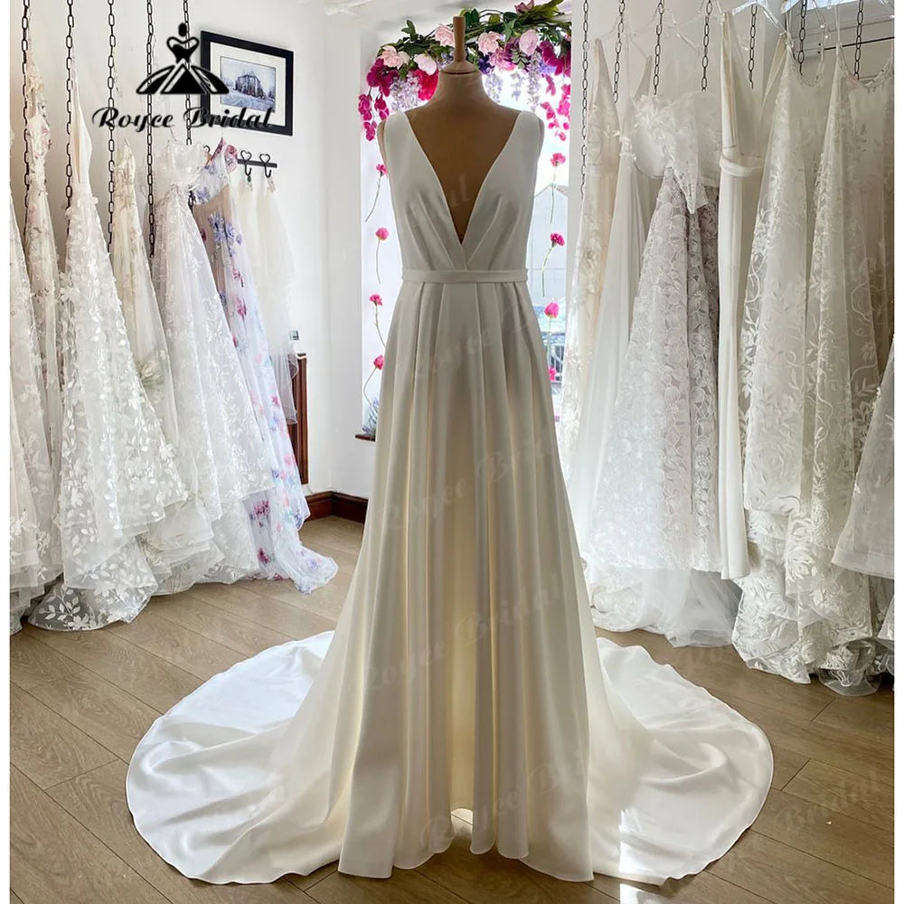 women's boho dressesPlunging Soft Satin Pleats Deep V Neck Boho Sleeveless Wedding Dress for Women 2024 Bridal Gown abito da sposa Roycebridal women's boho dressesPlunging Soft Satin Pleats Deep V Neck Boho Sleeveless Wedding Dress for Women 2024 Bridal Gown abito da sposa Roycebridal