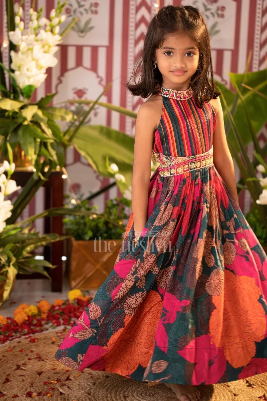 Prom DressGirls Fancy Party Frock in Red Chinon Printed Fabric with Large Floral Patterns Prom DressGirls Fancy Party Frock in Red Chinon Printed Fabric with Large Floral Patterns
