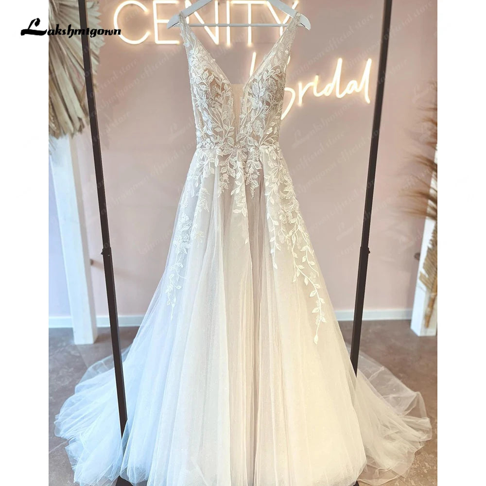 Crepe DressRoycebridal Deep V Neck Lace Floral Sleeveless Boho Wedding Dress Beach Open Back 2025 Vestido de Noiva Bridal Gowns for Women Crepe DressRoycebridal Deep V Neck Lace Floral Sleeveless Boho Wedding Dress Beach Open Back 2025 Vestido de Noiva Bridal Gowns for Women