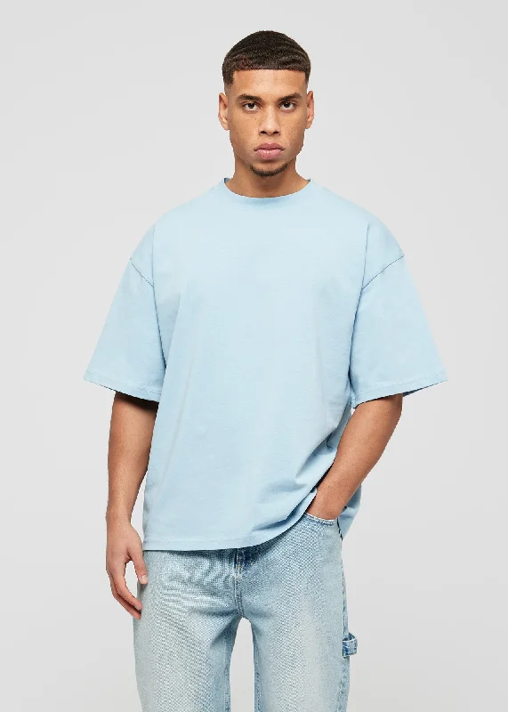 Men's Shirts with Tab CollarsEssential Oversized T-Shirt