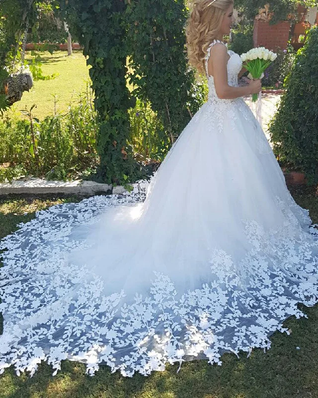 Ribbon DressPrincess Ball Gown Lace White Wedding Dresses with Straps WD647