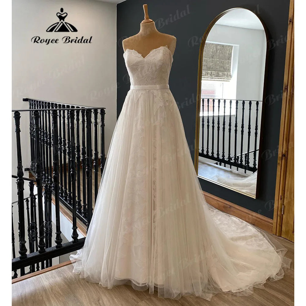 Velvet DressVestidos Country Off Shoulder Lace Floral Women Wedding Gown A Line Bridal Dress Custom Made Robe De Mariée Roycebridal Velvet DressVestidos Country Off Shoulder Lace Floral Women Wedding Gown A Line Bridal Dress Custom Made Robe De Mariée Roycebridal