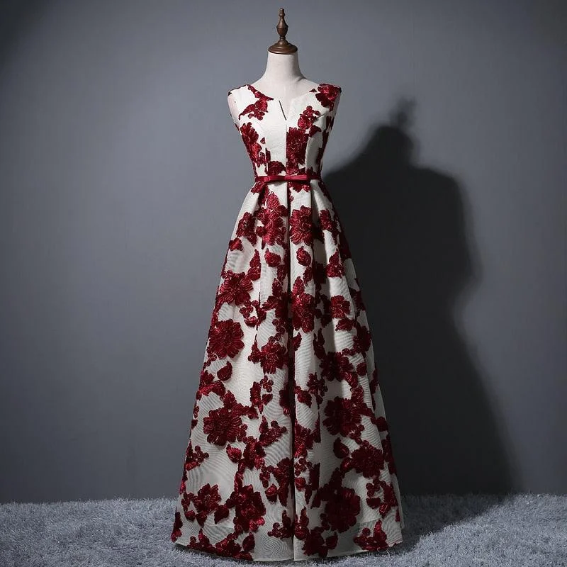 Backless DressElegant O-Neck A-Line Floor length Lace Embroidery  Evening Dress