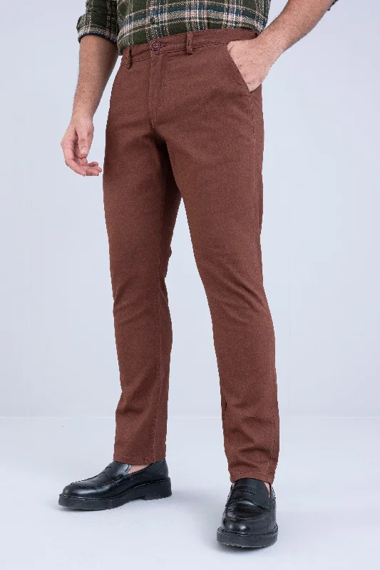 Men's Pants with Contrast Fabric PanelsRegular Fit Solid Chinos