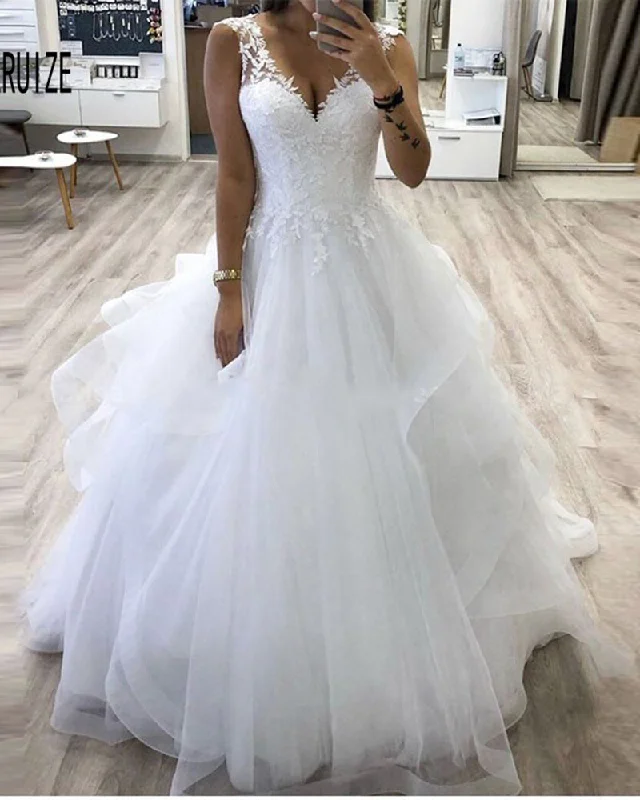 women's versatile dressesPricess Ball Gown White Bride Dress V Neck Women Lace Poofy Wedding Gown WD0320 women's versatile dressesPricess Ball Gown White Bride Dress V Neck Women Lace Poofy Wedding Gown WD0320