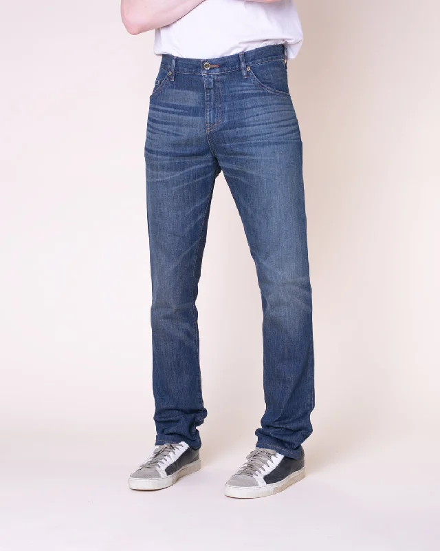 Stylish Men's JeansAlexander | 319 Wash