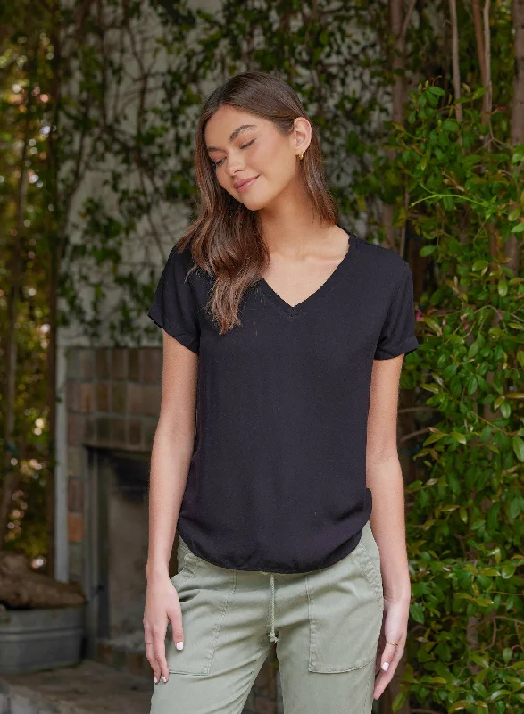 Men's Shirts with Animal PrintsV-Neck Tee - Vintage Black