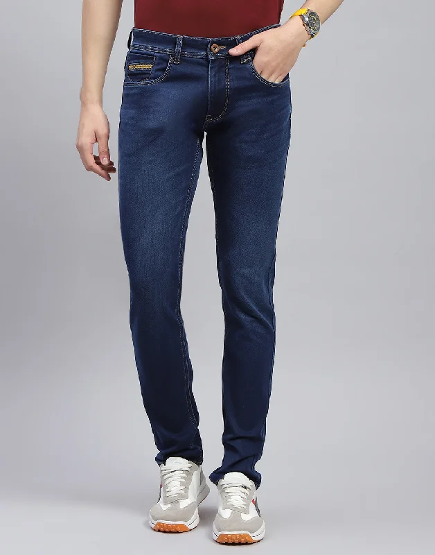 Men's Jeans with Functional PocketsMen Blue Light Wash Skinny Fit Denim
