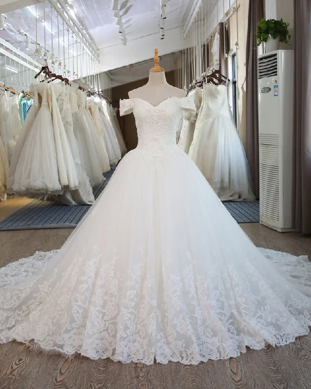 Zip-Up DressRomantic Off Shoulder Women White Lace Beaded Wedding Dresses A Line Bridal Gown WD3312 Zip-Up DressRomantic Off Shoulder Women White Lace Beaded Wedding Dresses A Line Bridal Gown WD3312