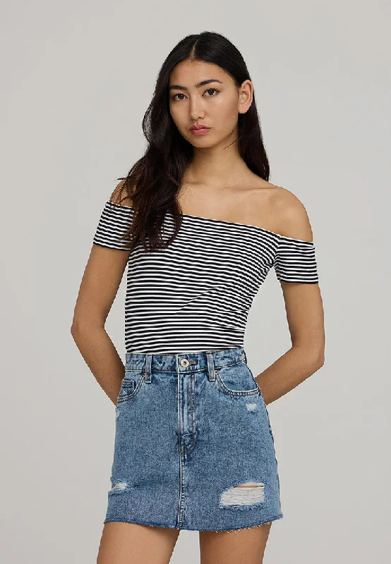 Var dark blue