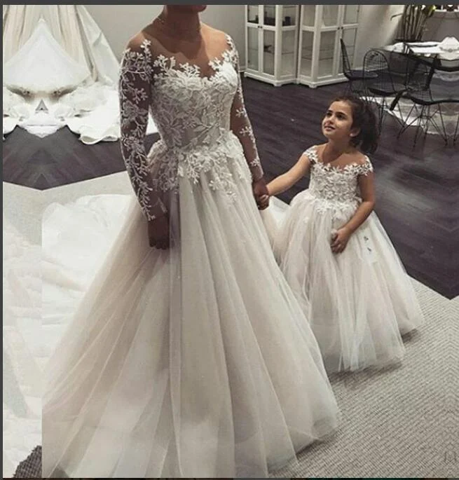 women's cotton dressesA Line Princess Lace Wedding Dresses Long Sleeves Vintage Bride Gown WD662