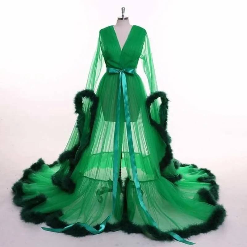 Custom DressGreen Feather Long Sleeve Tulle Evening Dress
