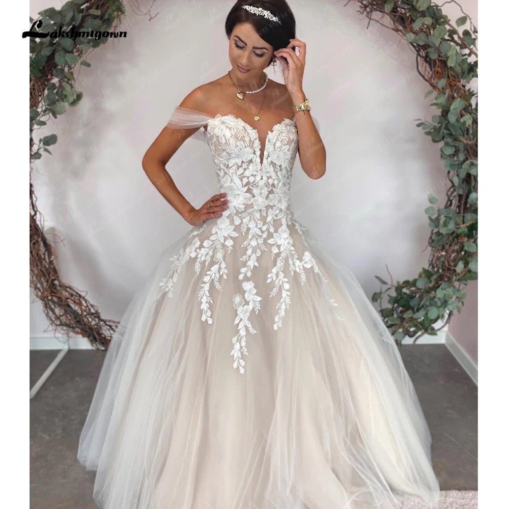 Velvet DressLakshmigown Off the Shoulder Lace Wedding Dress Vestidos Civil A Line Boho Bridal Gowns Sweep Train 2025 vestidos para mujer Velvet DressLakshmigown Off the Shoulder Lace Wedding Dress Vestidos Civil A Line Boho Bridal Gowns Sweep Train 2025 vestidos para mujer