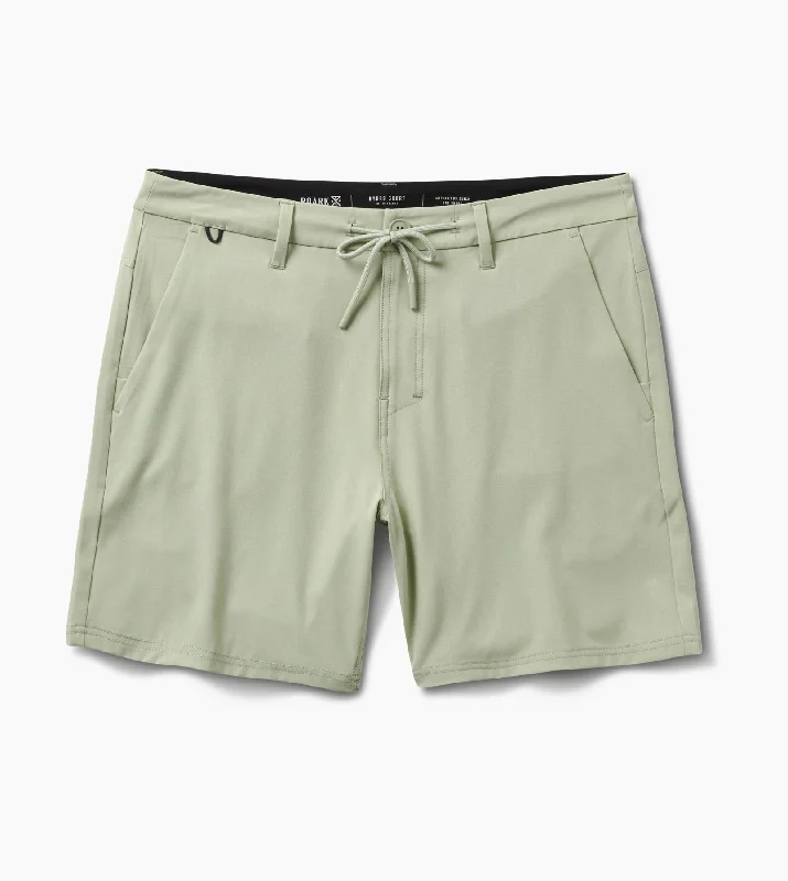 Men's Pants with Contrast WaistbandsHybro Hybrid Shorts 17"