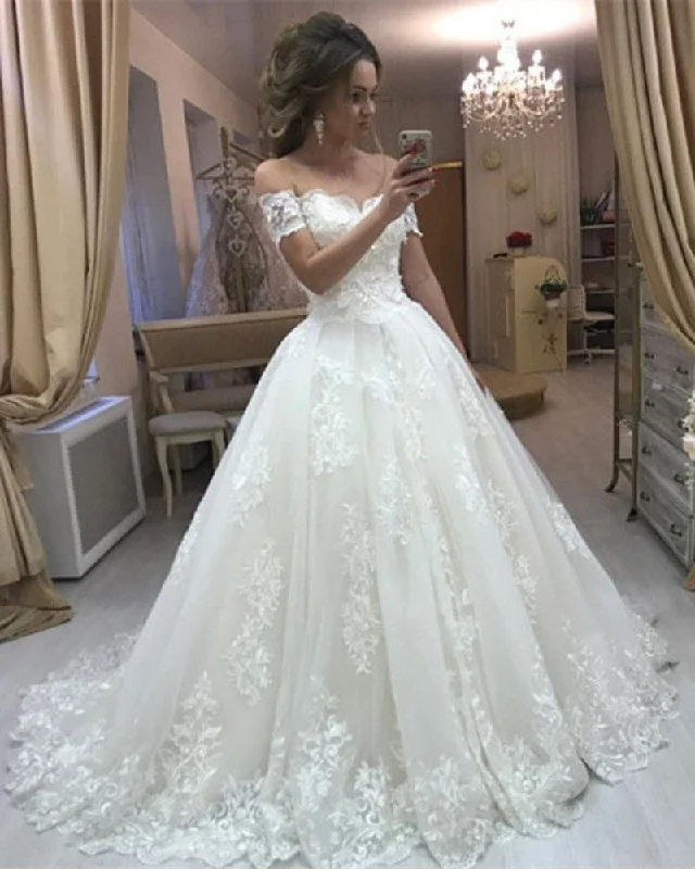 Lace DressRomantic Women Ball Gown Wedding Dresses 2019 lace Off the Shoulder Bridal Gown Lace DressRomantic Women Ball Gown Wedding Dresses 2019 lace Off the Shoulder Bridal Gown
