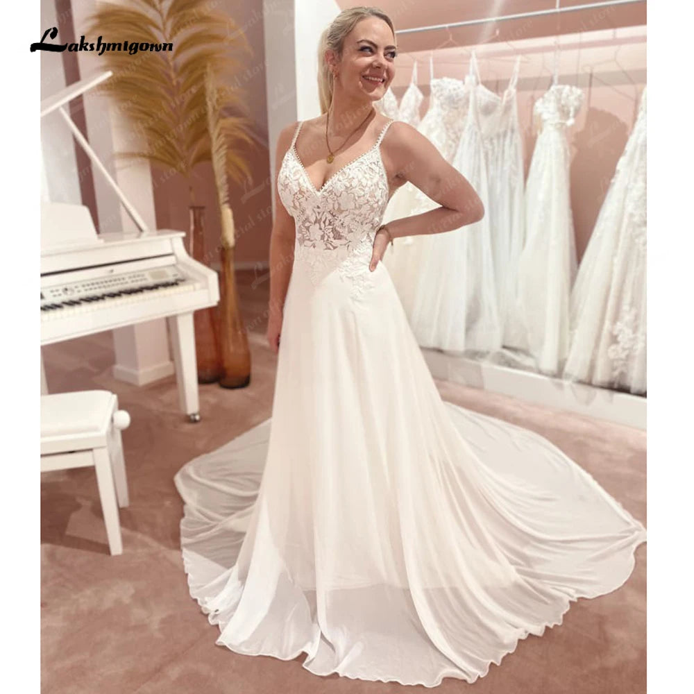 Scoop-Neck DressRoycebridal Spaghetti Straps Chiffon A-Line Boho Wedding Dress 2025 V Neck Off White Beach Bridal Gowns vestidos para mujer Scoop-Neck DressRoycebridal Spaghetti Straps Chiffon A-Line Boho Wedding Dress 2025 V Neck Off White Beach Bridal Gowns vestidos para mujer
