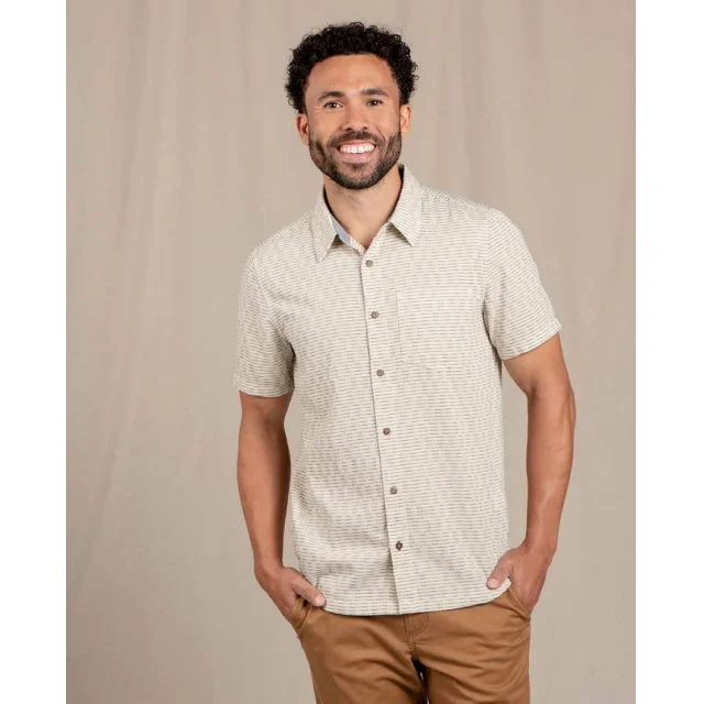 Men's Solid-Colored Shirts for VersatilityMen's Harris SS Shirt