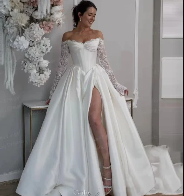 Crepe DressLong Sleeves White/Ivory Satin Bridal Gowns with high Slit WS5222