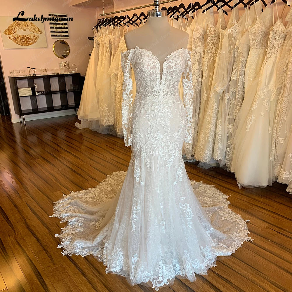 Short-Sleeve DressRoycebridal Boat Neck Long Sleeves Wedding Dress Full Lace Chapel Train Bridal Gown Elegant Bridal Wedding Gowns Open Back Short-Sleeve DressRoycebridal Boat Neck Long Sleeves Wedding Dress Full Lace Chapel Train Bridal Gown Elegant Bridal Wedding Gowns Open Back