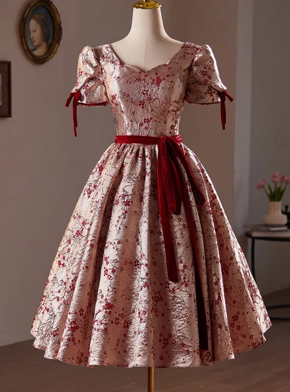 Knit DressBurgundy Short Sleeve Homecoming Dress