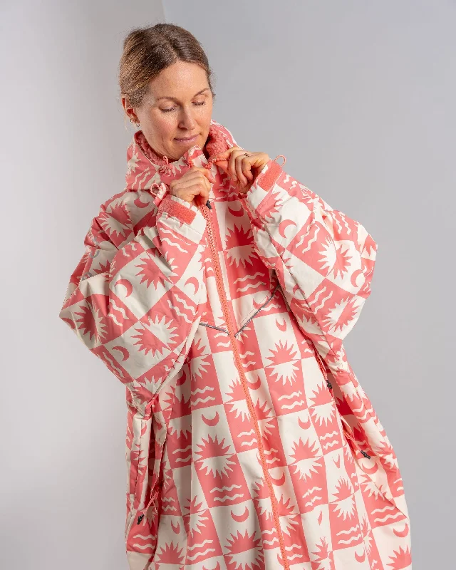 Men's Coats with Quilted LiningRecycled Changing Robe -  Equinox - Coral