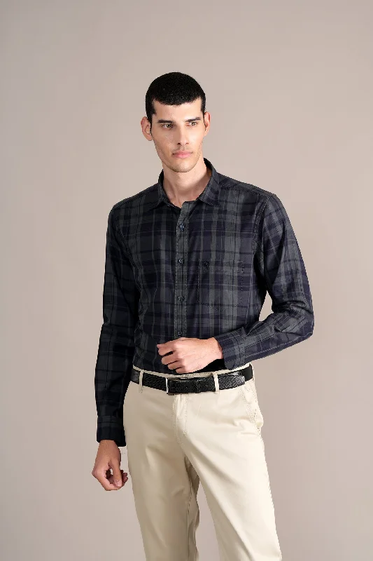 Breathable Men's Linen ShirtsMen's Navy Check Full Sleeves Casual Shirt
