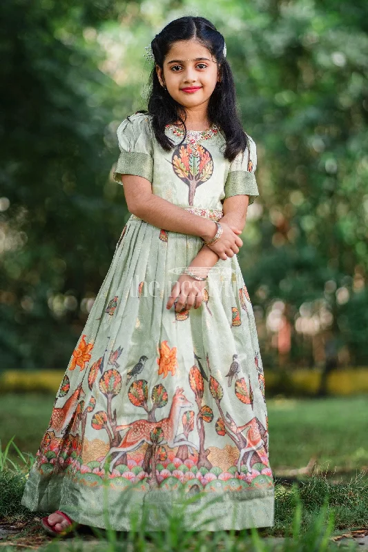 women's work dressesGreen Girls Party Gown with Captivating Forest Animals Print and Pleated Skirt