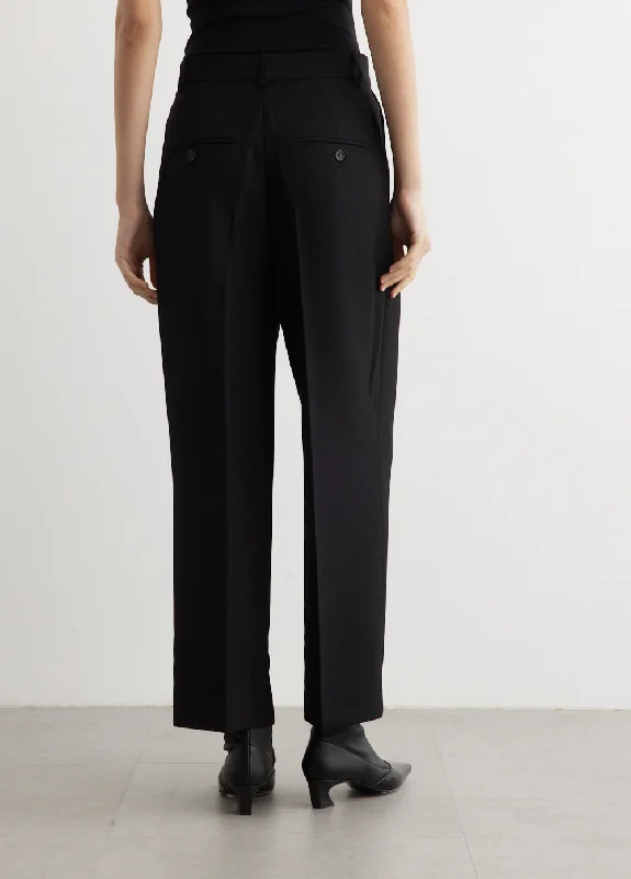 Double-Pleated Cropped Trousers