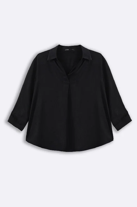 EVERYDAY PLEATED BLOUSE