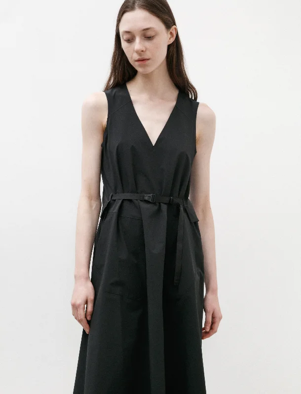 Icosa Dress Black