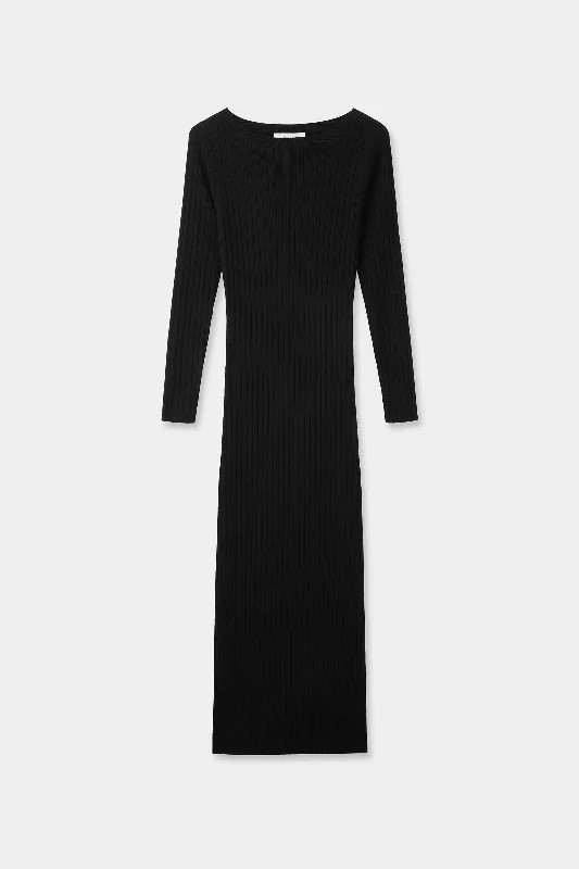 Vienna Long Sleeve Knit Dress