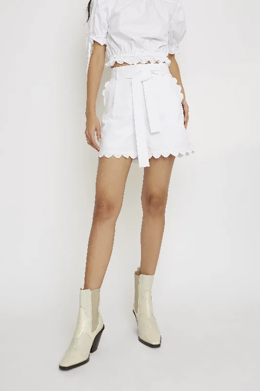 Glamorous White Belted Scallop Hem High Waisted Shorts