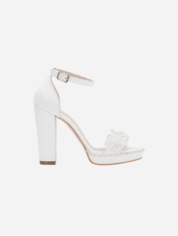 Leonor Floral Lace Platform Wedding Sandals | Ivory