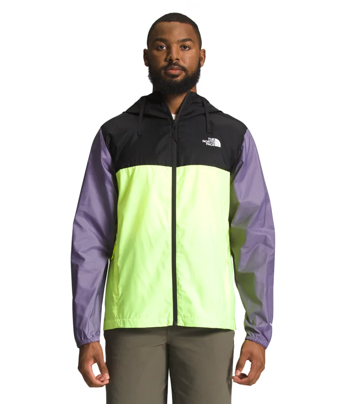 Luxurious Men's Cashmere CoatsThe North Face NF0A82R9 Mens' Cyclone 3 Jacket