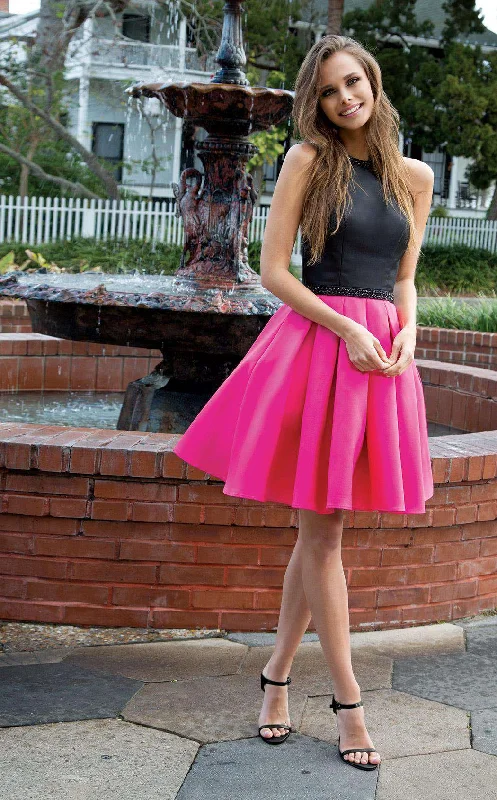 Body-Hugging DressColors Dress 1750CL Dress