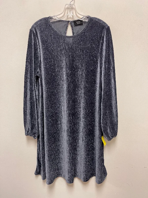 Body-Hugging DressDress Casual Short By Vici In Grey, Size: M